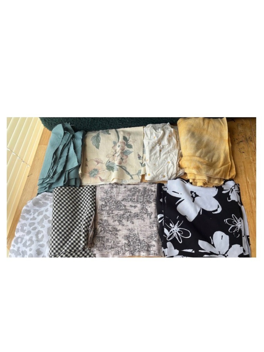 Mixed Fabric Bundle - Floral, Black & White, Pastel Prints